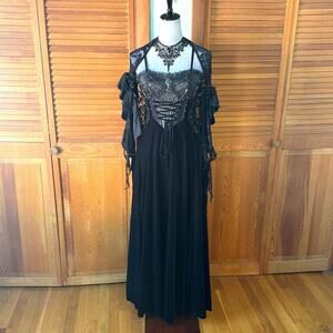 Devil Fashion Gothic Victorian Vampire In the Cover of the Night Black Dress